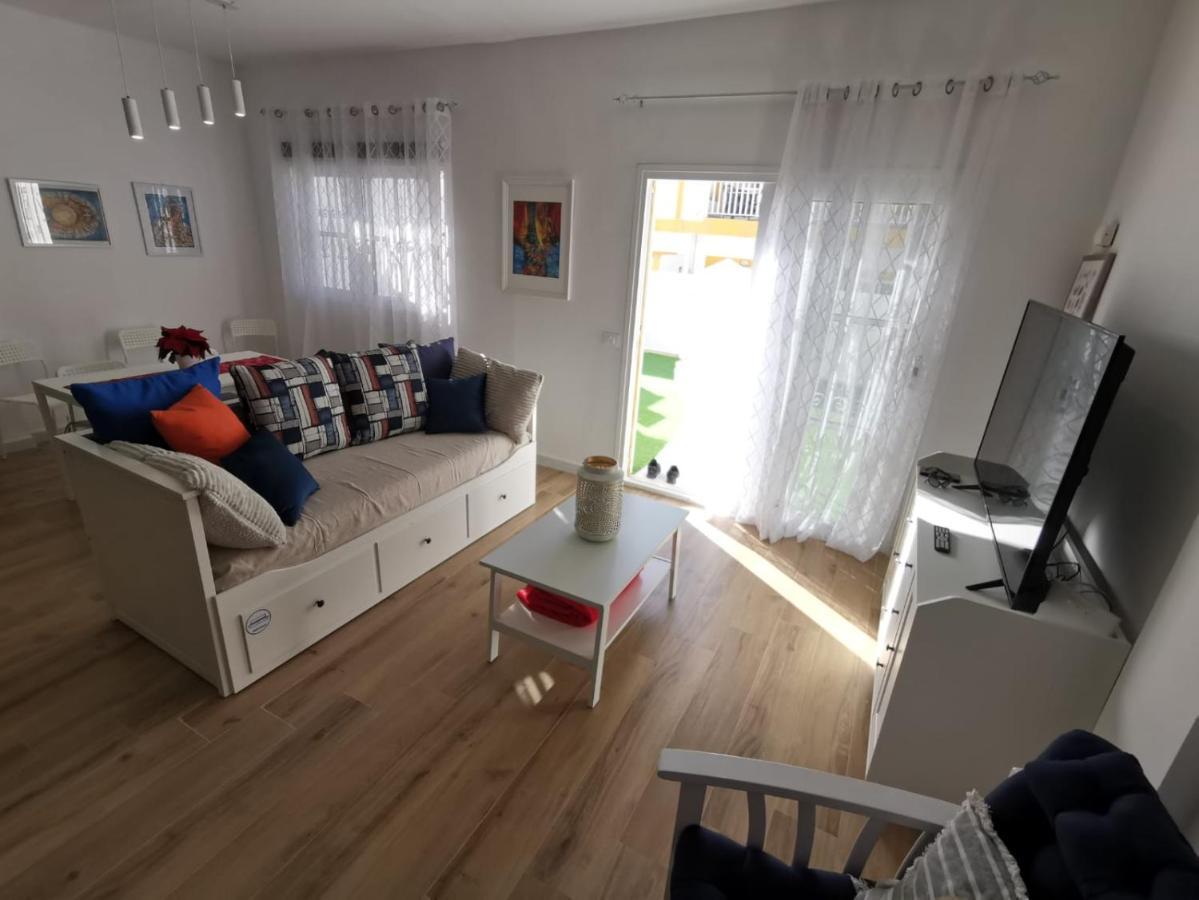 קלטה דה פוסטה Villa Megila מראה חיצוני תמונה